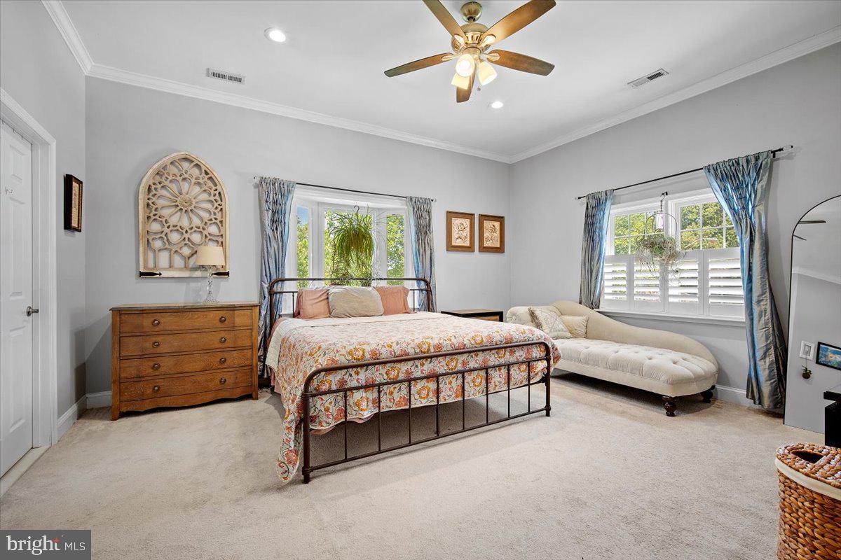 FAIR OAKS - Residential