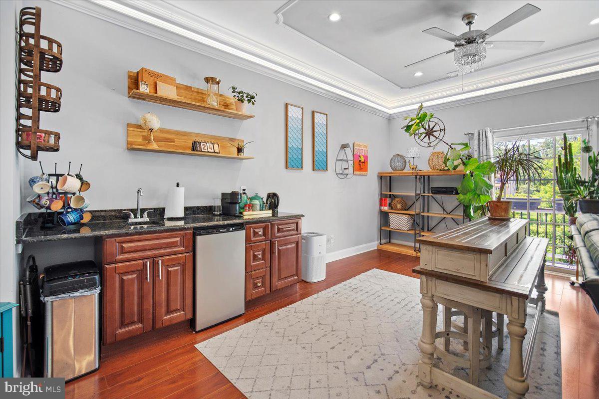 FAIR OAKS - Residential