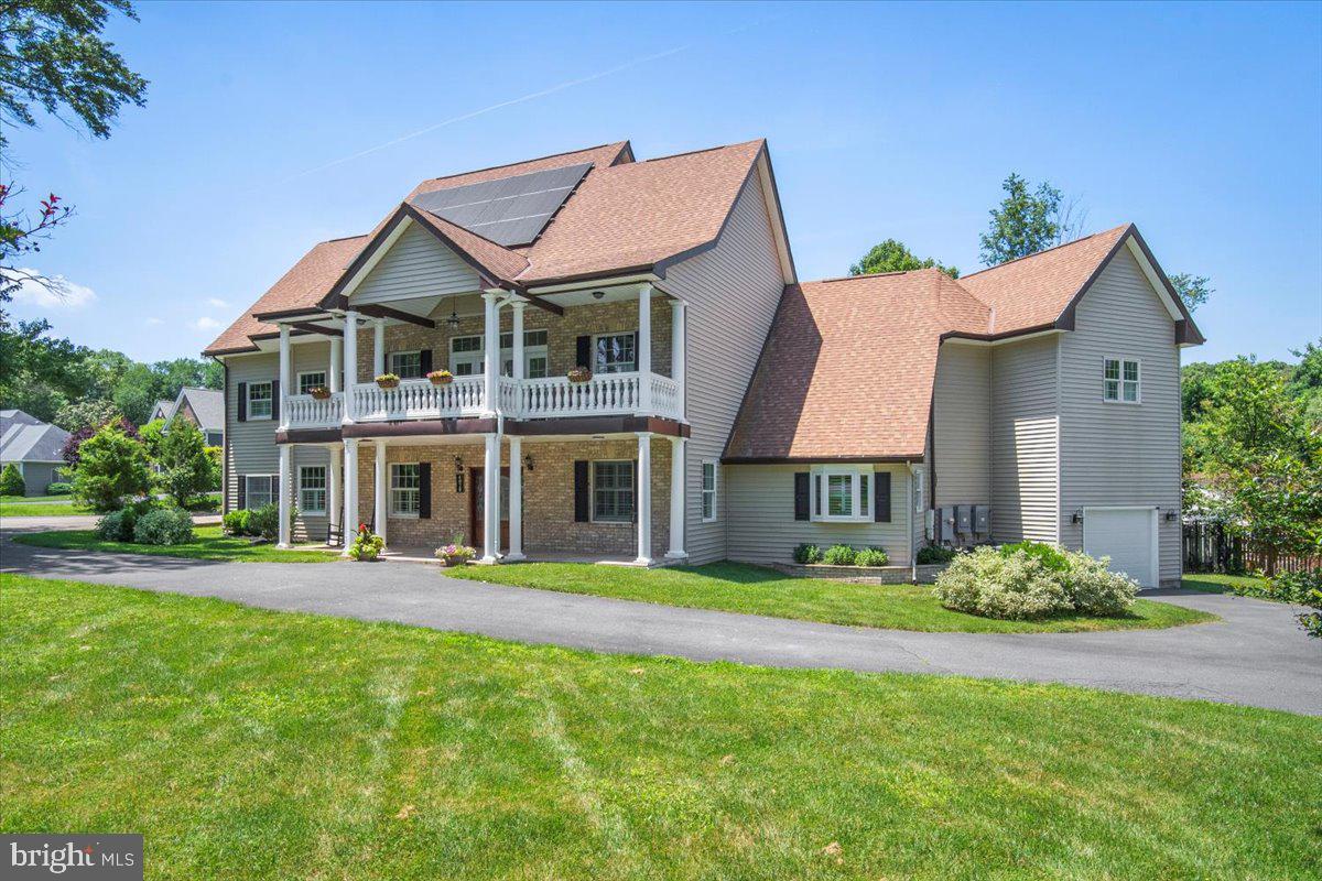 FAIR OAKS - Residential