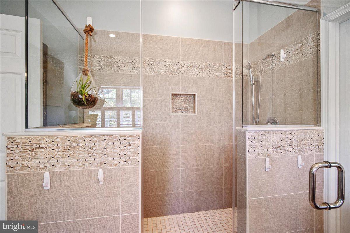 FAIR OAKS - Residential