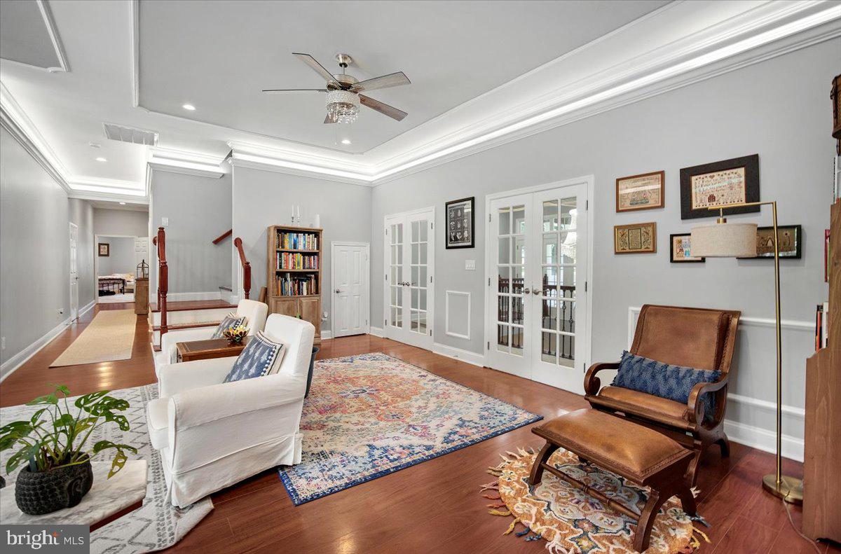 FAIR OAKS - Residential