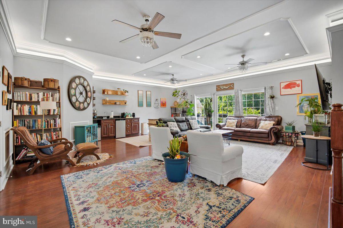 FAIR OAKS - Residential