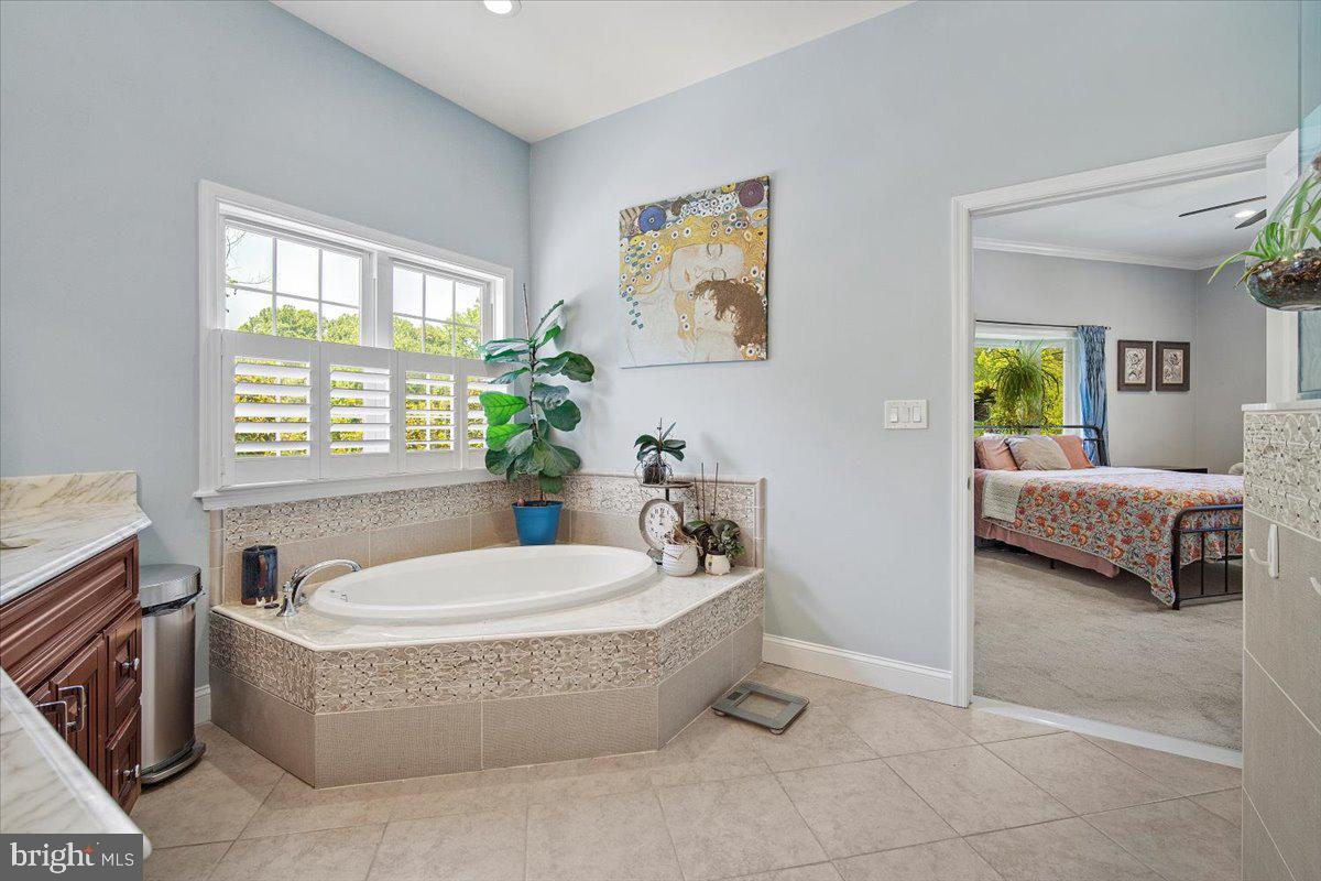 FAIR OAKS - Residential