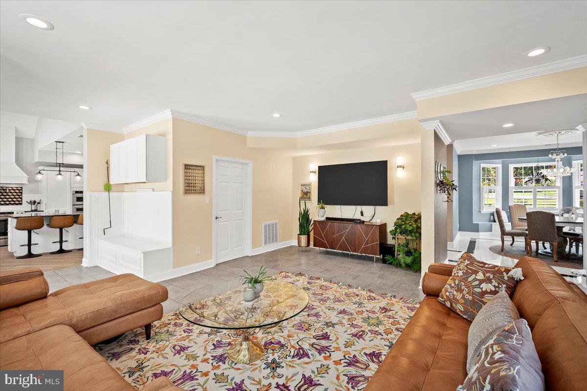 FAIR OAKS - Residential