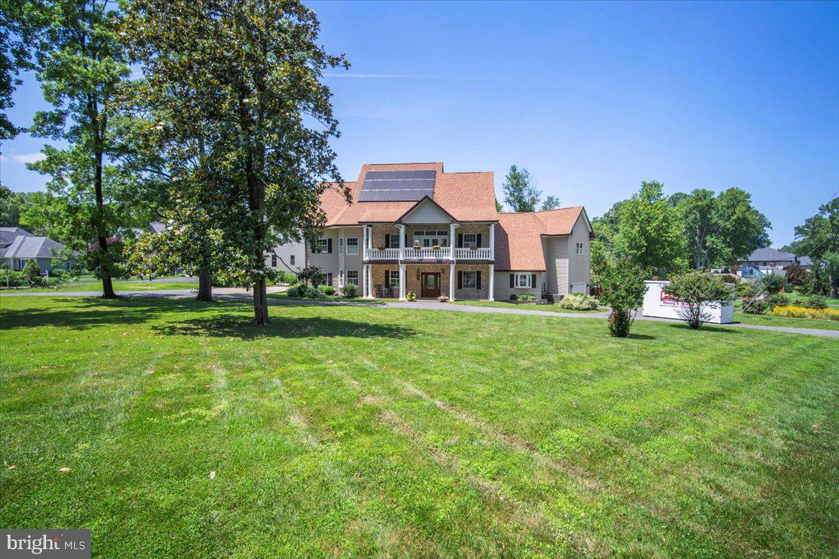 FAIR OAKS - Residential