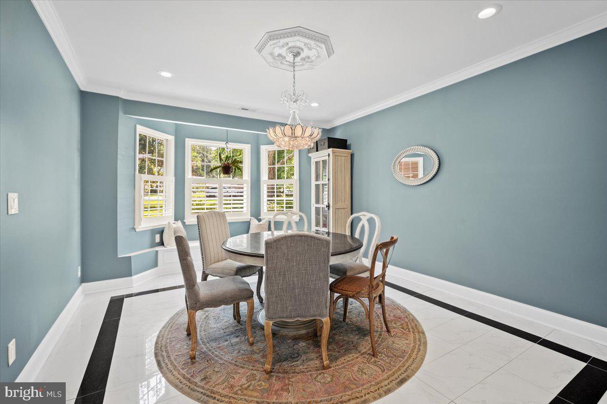 FAIR OAKS - Residential