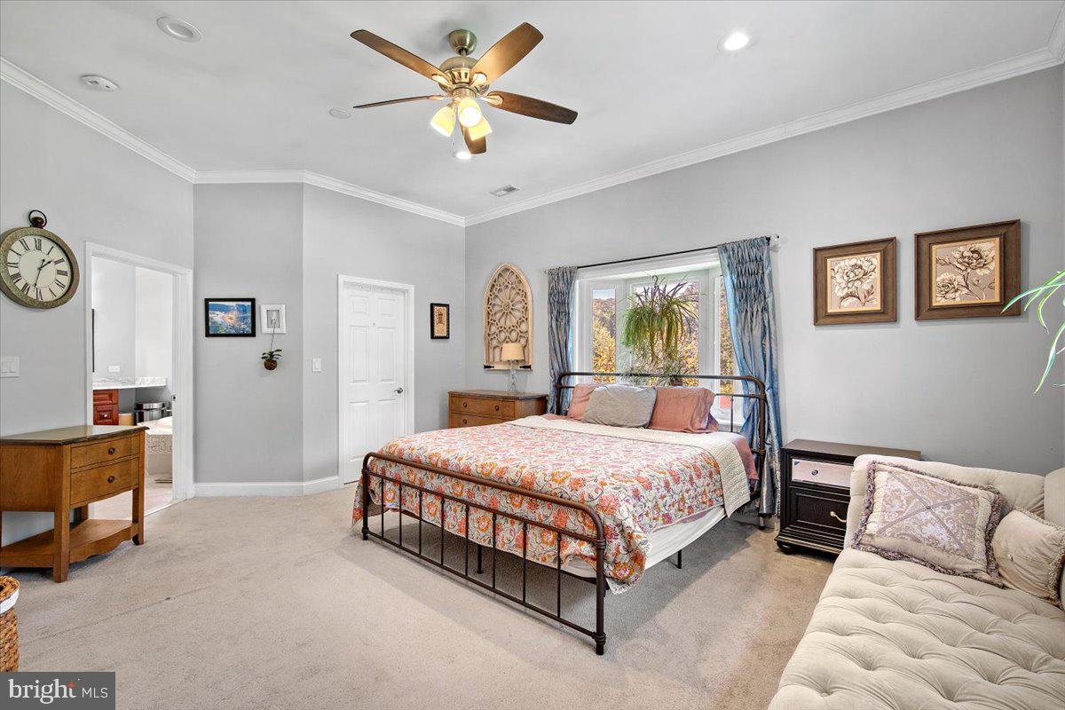 FAIR OAKS - Residential