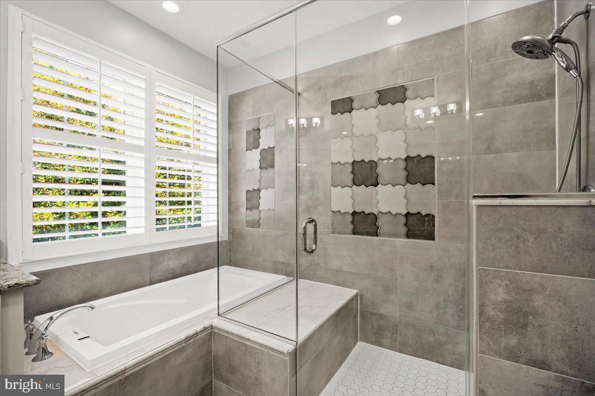 FAIR OAKS - Residential