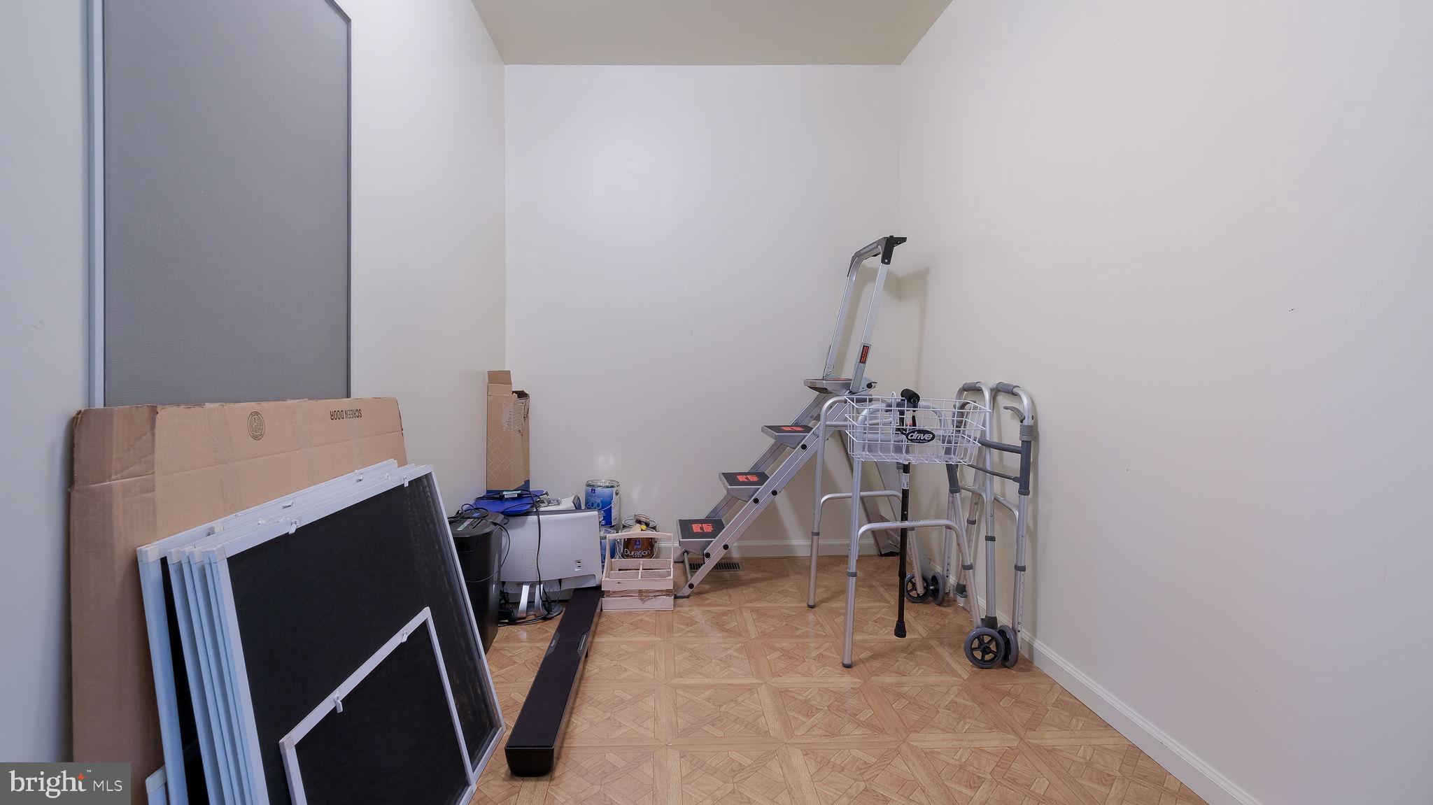 MILL RIDGE - Residential