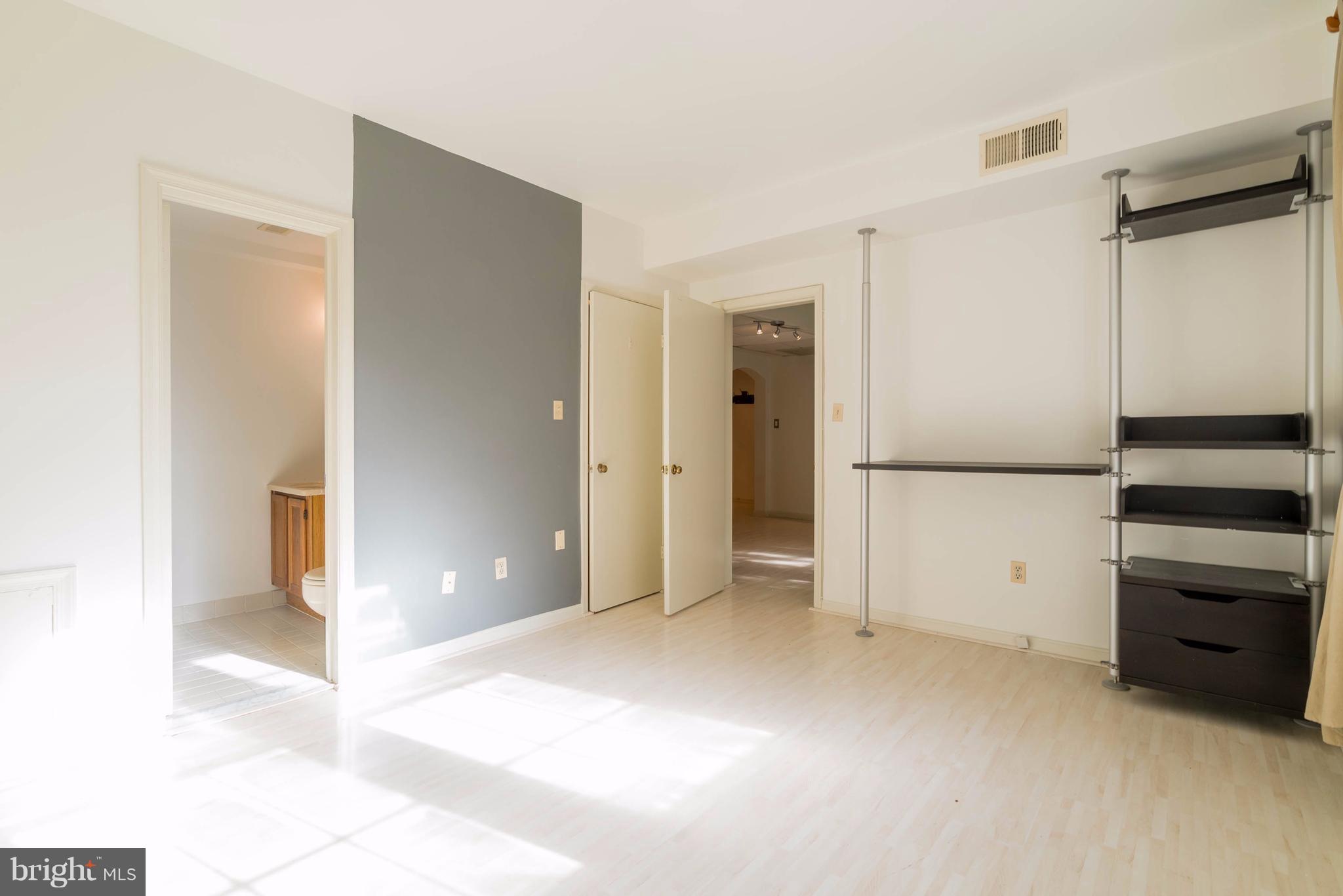 COLONIAL VILLAGE - Residential Lease