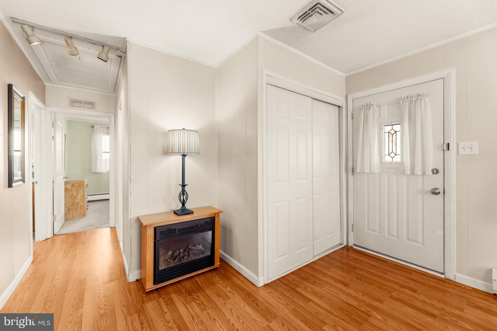 NOTTINGHAM VIL - Residential