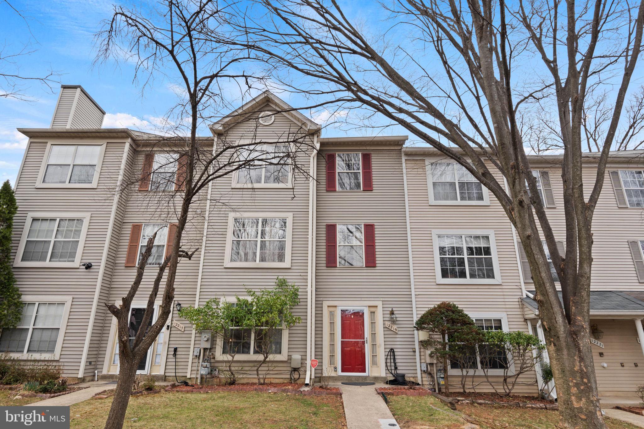 VILLAGE OF HICKORY RIDGE - Residential