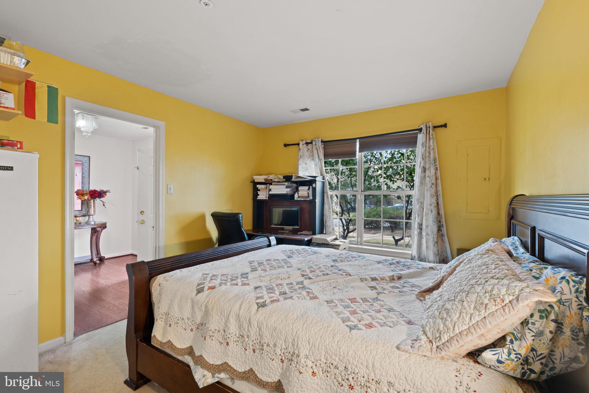 VILLAGE OF HICKORY RIDGE - Residential