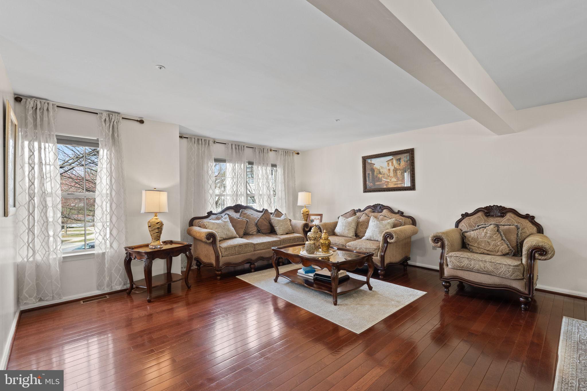 VILLAGE OF HICKORY RIDGE - Residential