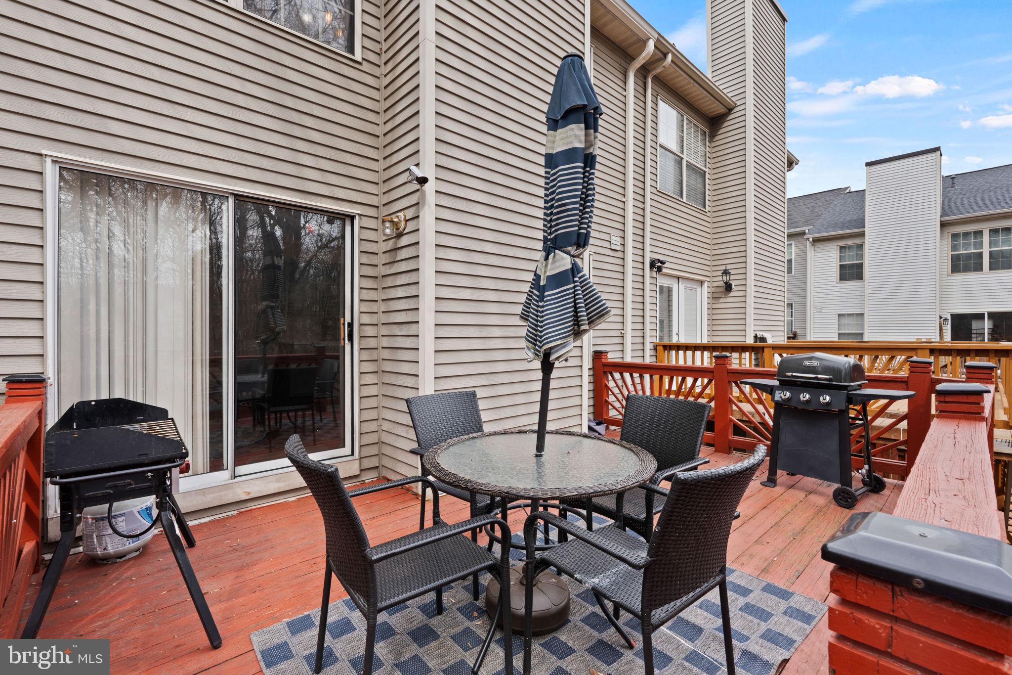 VILLAGE OF HICKORY RIDGE - Residential