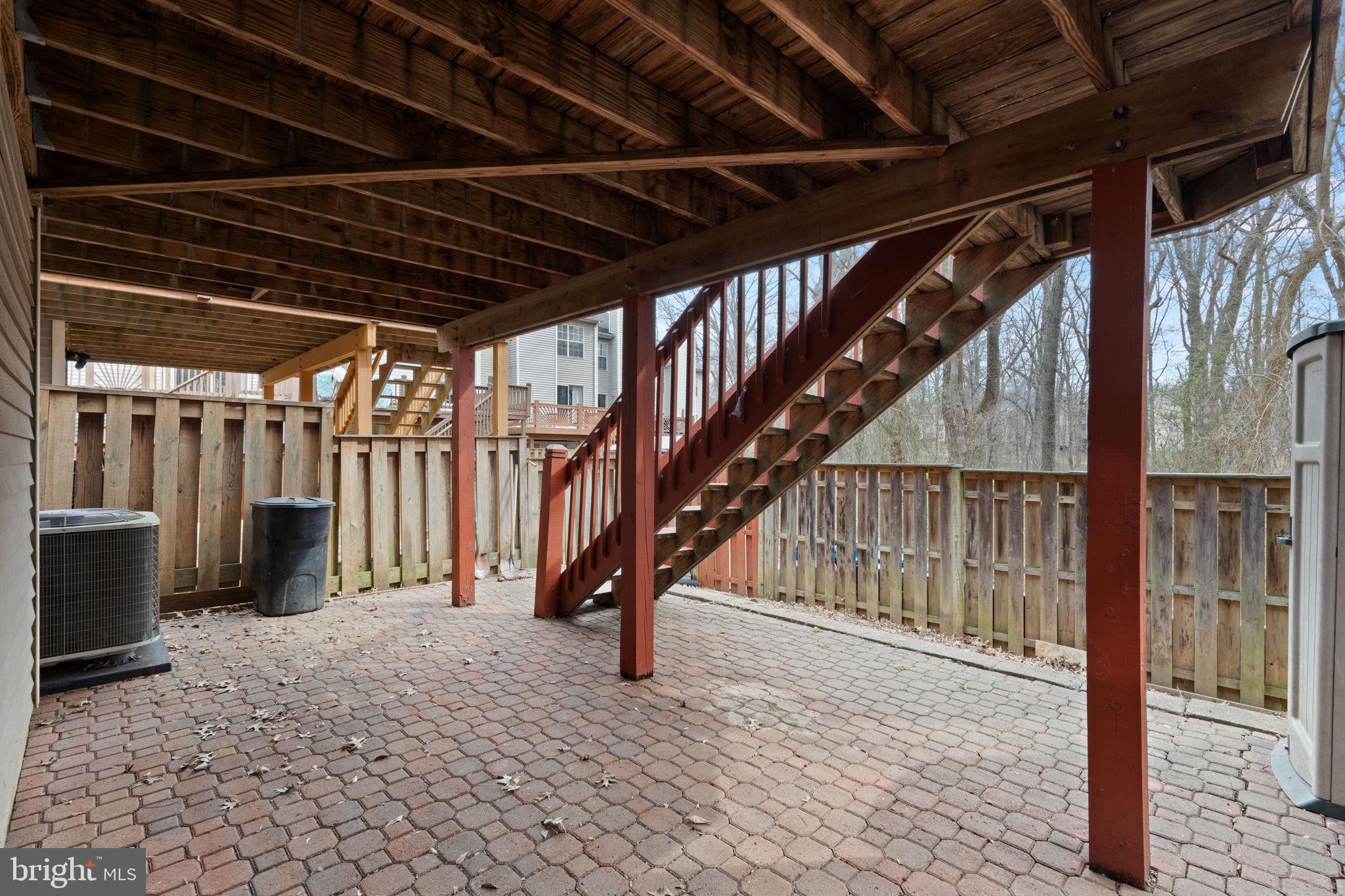 VILLAGE OF HICKORY RIDGE - Residential