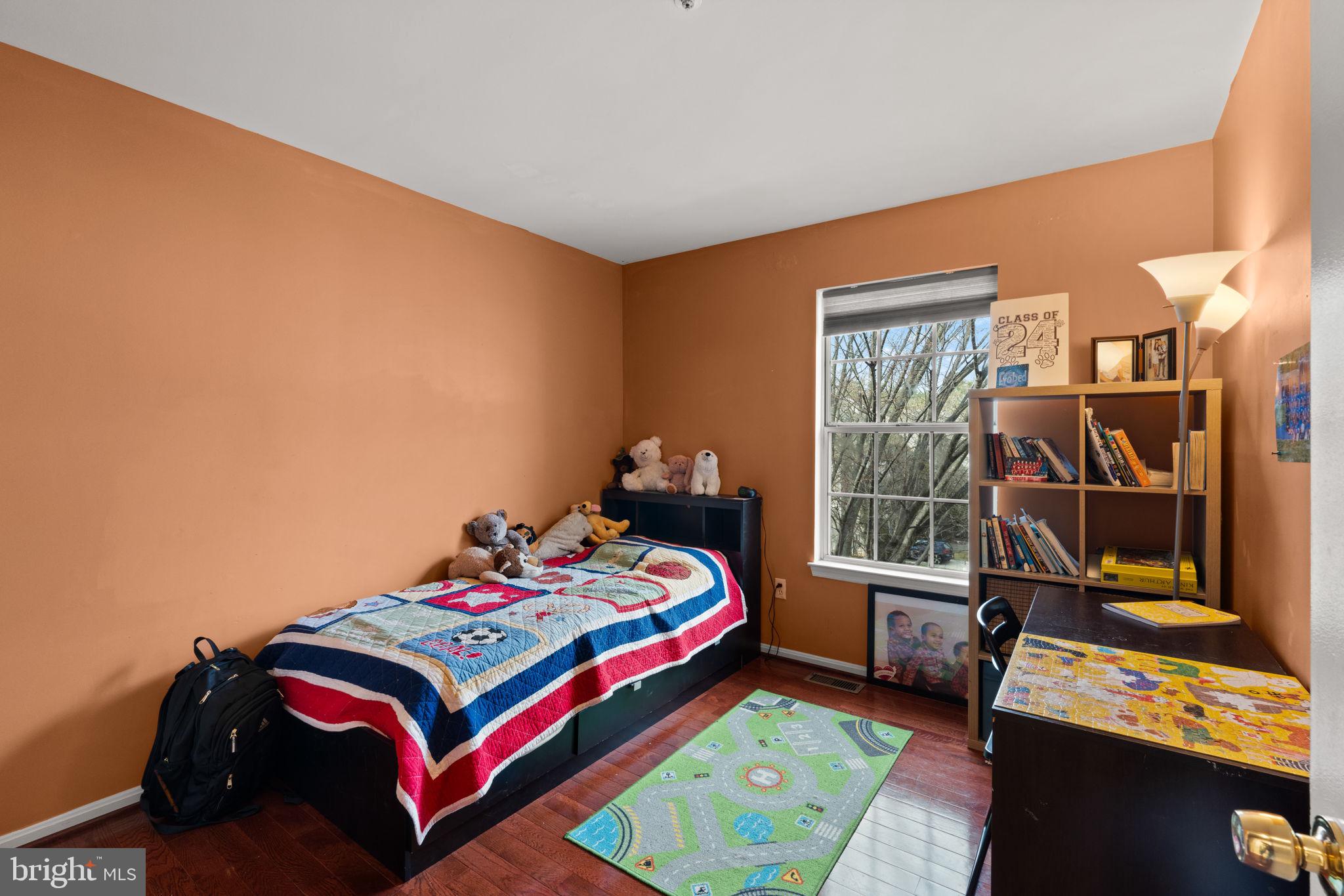 VILLAGE OF HICKORY RIDGE - Residential