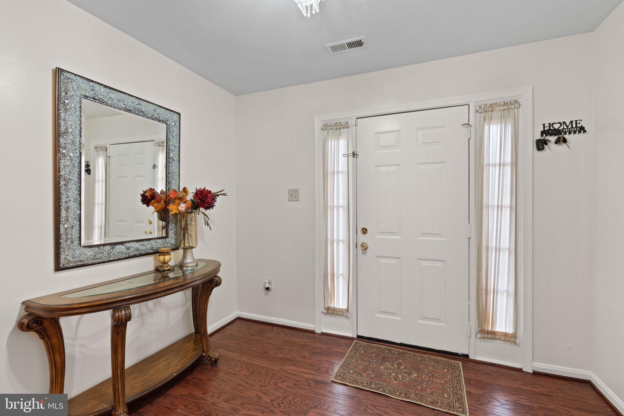 12219 BARE BUSH PATH