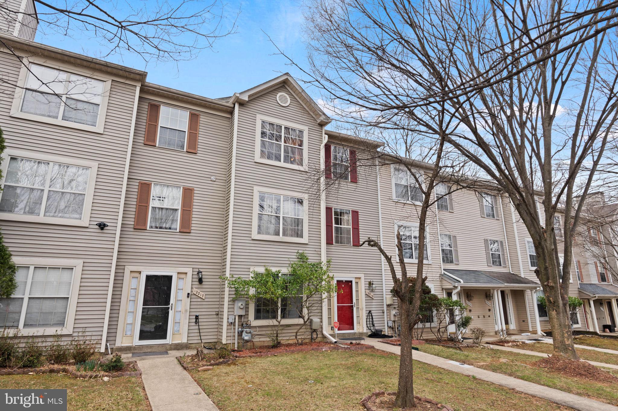 VILLAGE OF HICKORY RIDGE - Residential