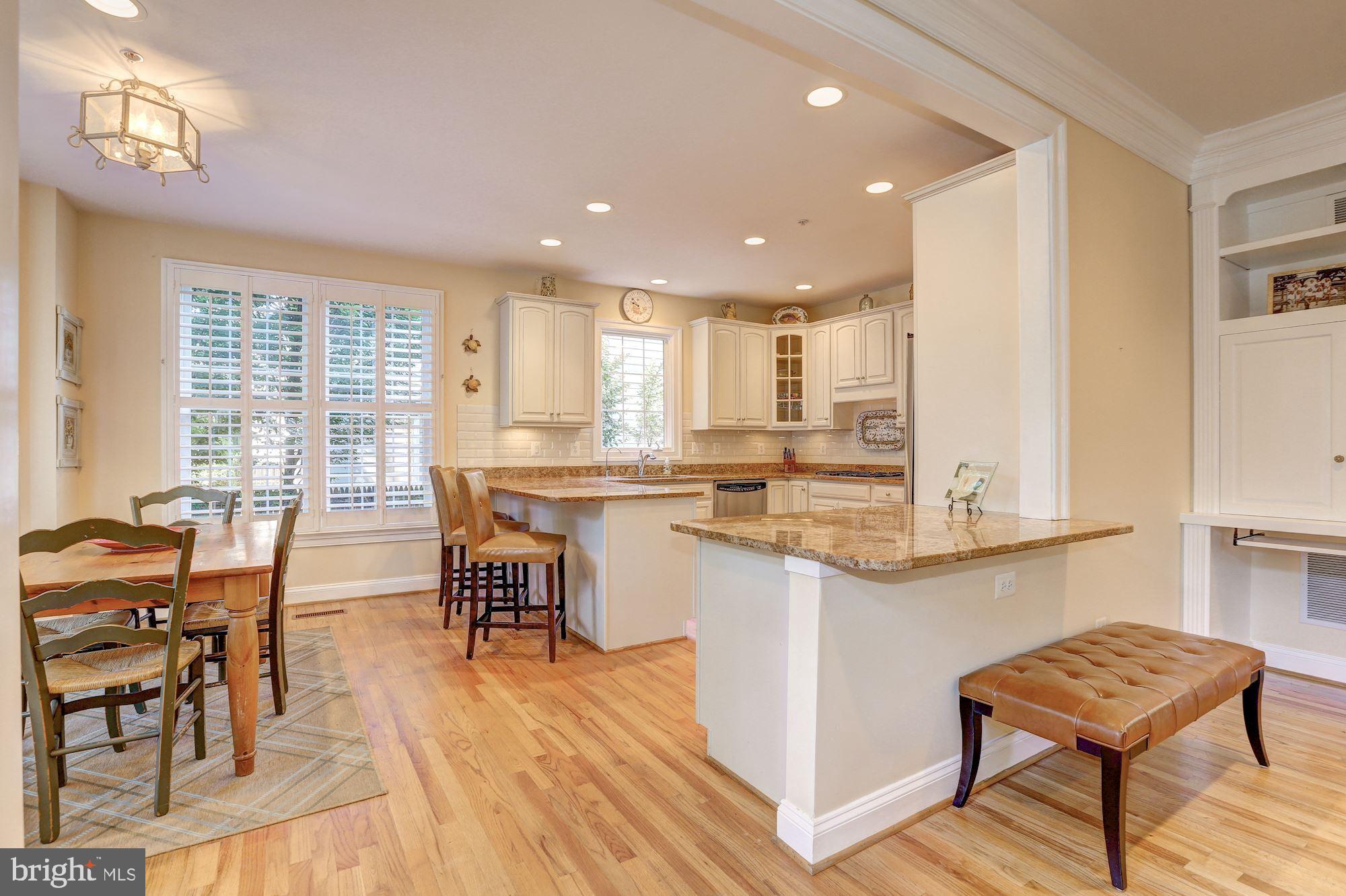 ALTA VISTA TERRACE - Residential