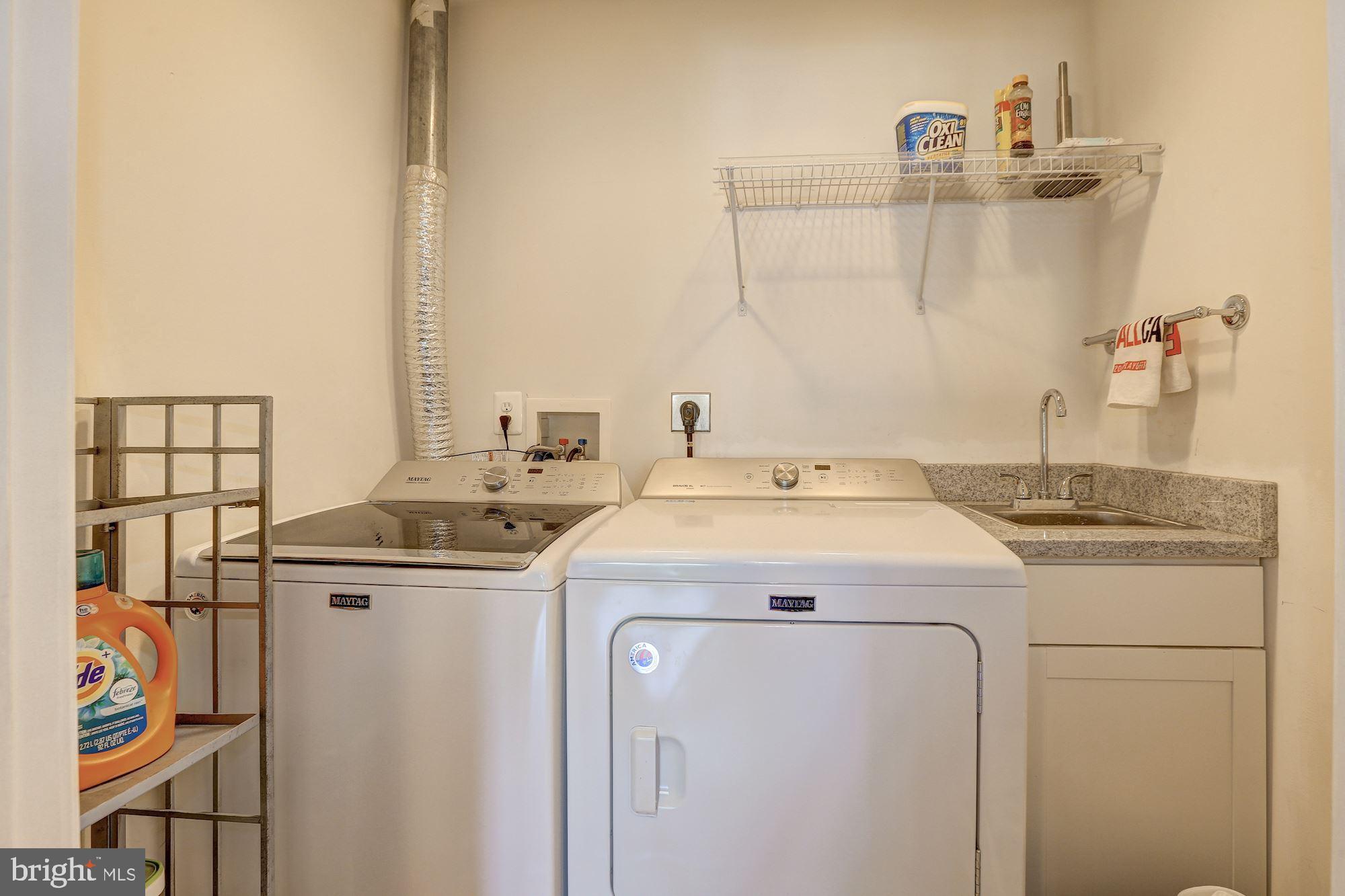 ALTA VISTA TERRACE - Residential