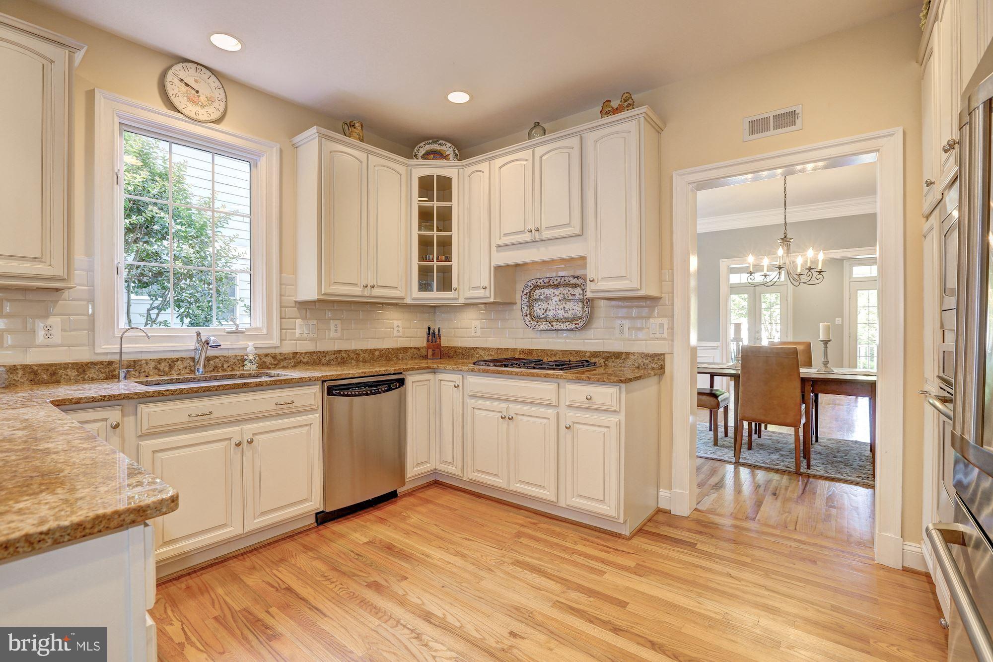 ALTA VISTA TERRACE - Residential