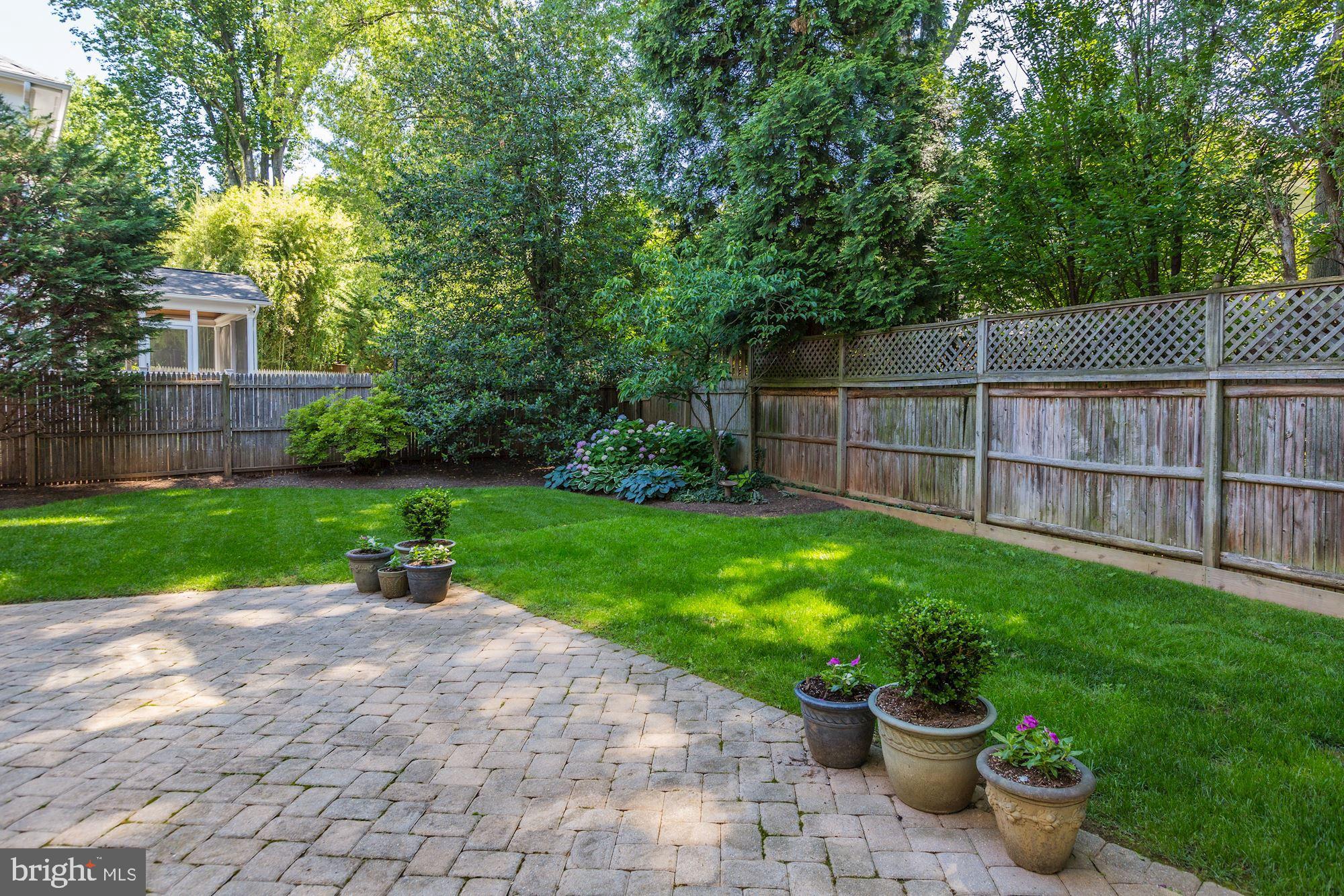 ALTA VISTA TERRACE - Residential