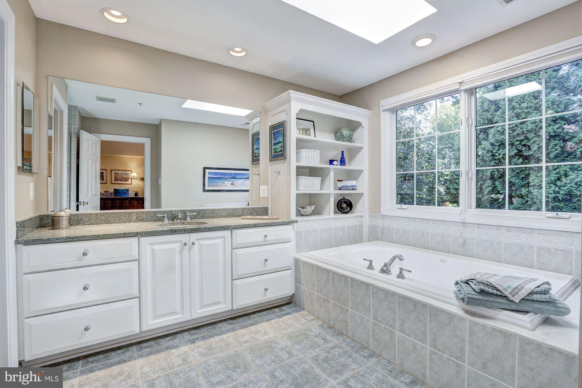 ALTA VISTA TERRACE - Residential