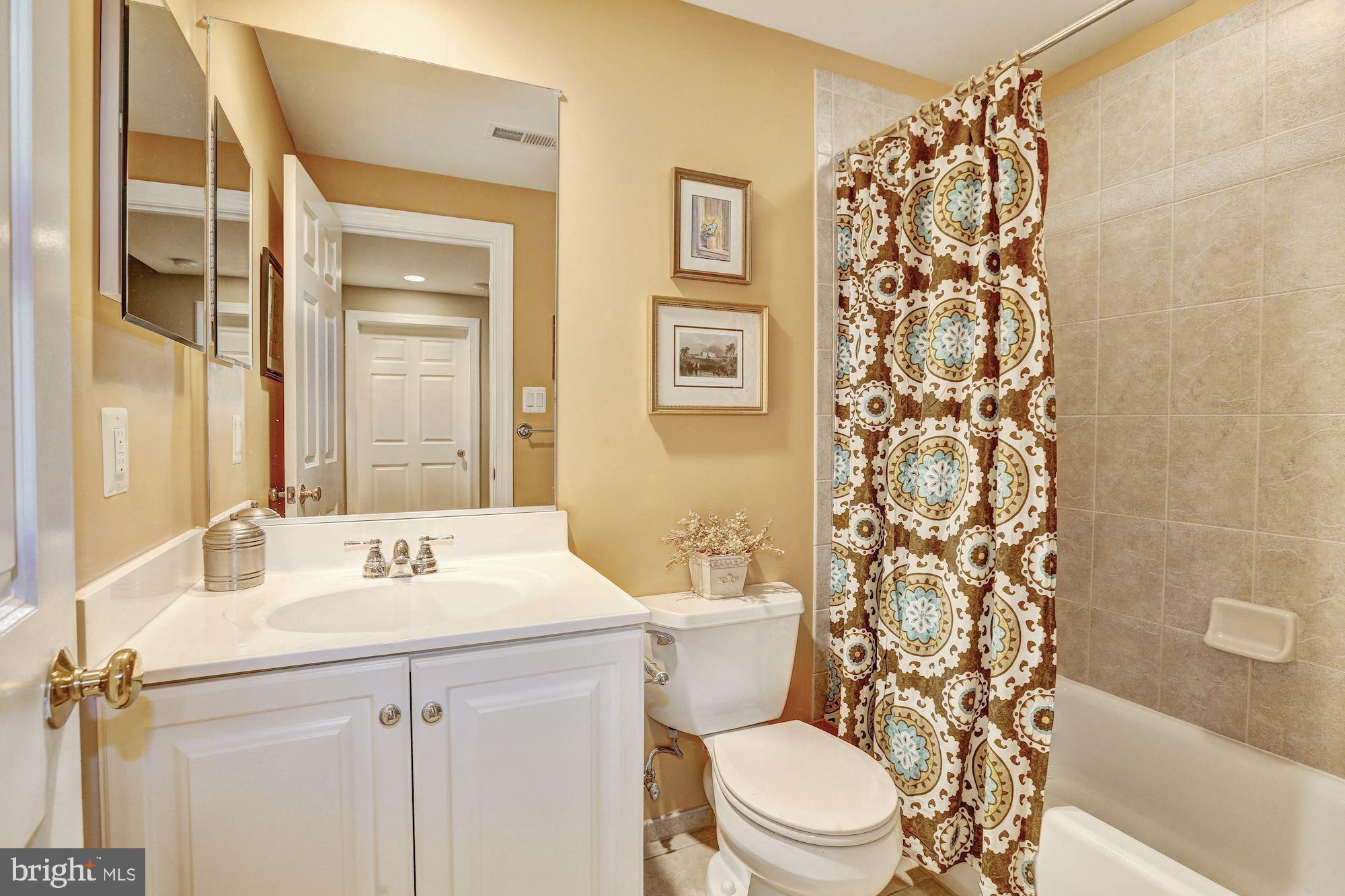 ALTA VISTA TERRACE - Residential