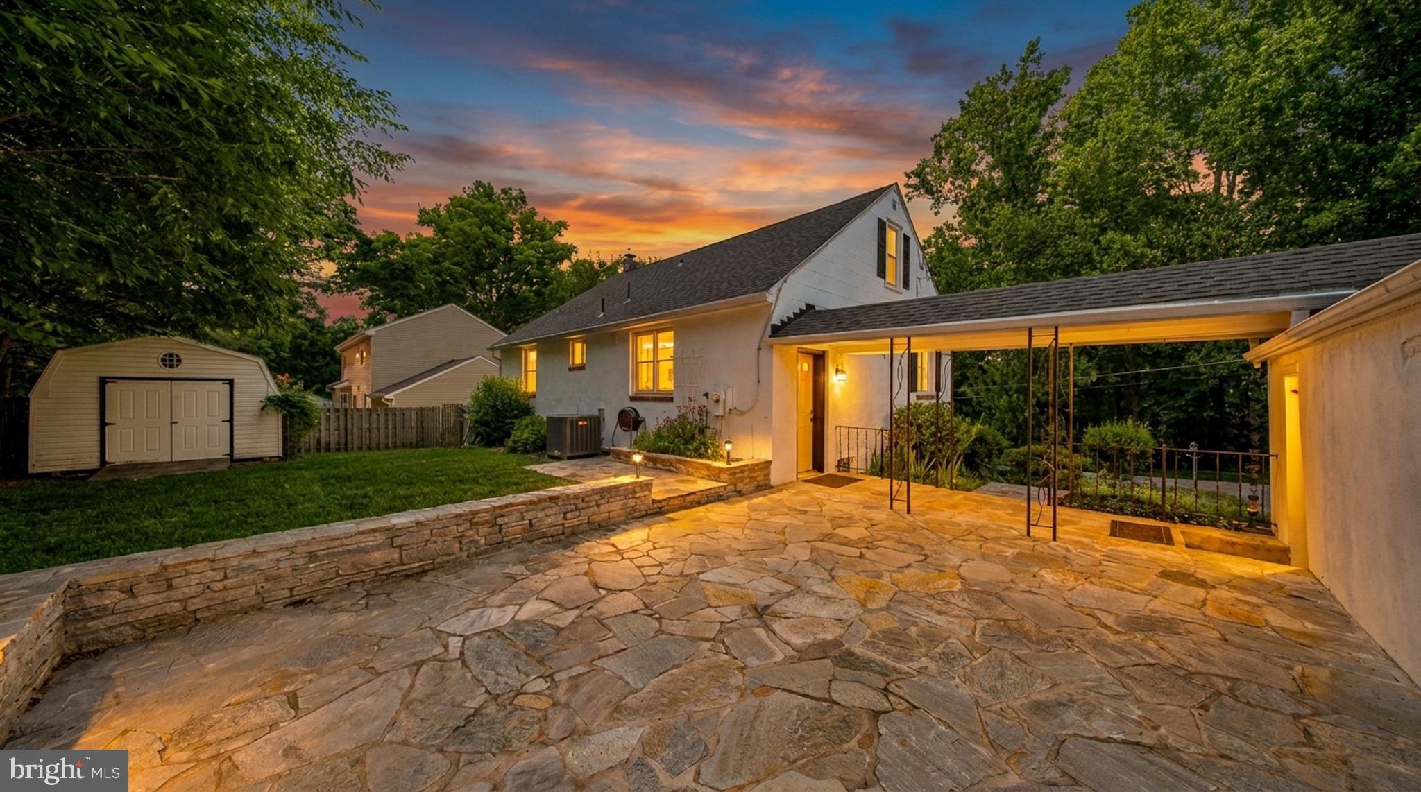 9945 HILLTOP DRIVE