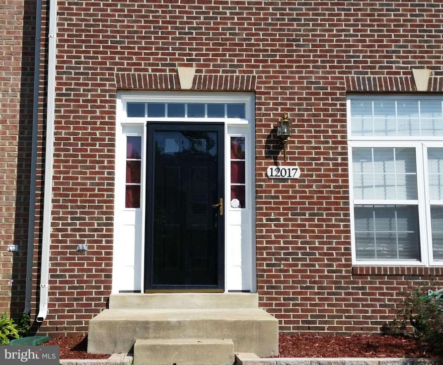 Waldorf best kept secret! This well-maintained 3 level townhome is the perfect home for a family or single buyer. A MUST see for yourself. you'll be wowed of the inside space and floor plan of this home! Great master bathroom with soaking tub and shower. finished basement with fireplace. hardwood floors. separate dining/living/kitchen areas.