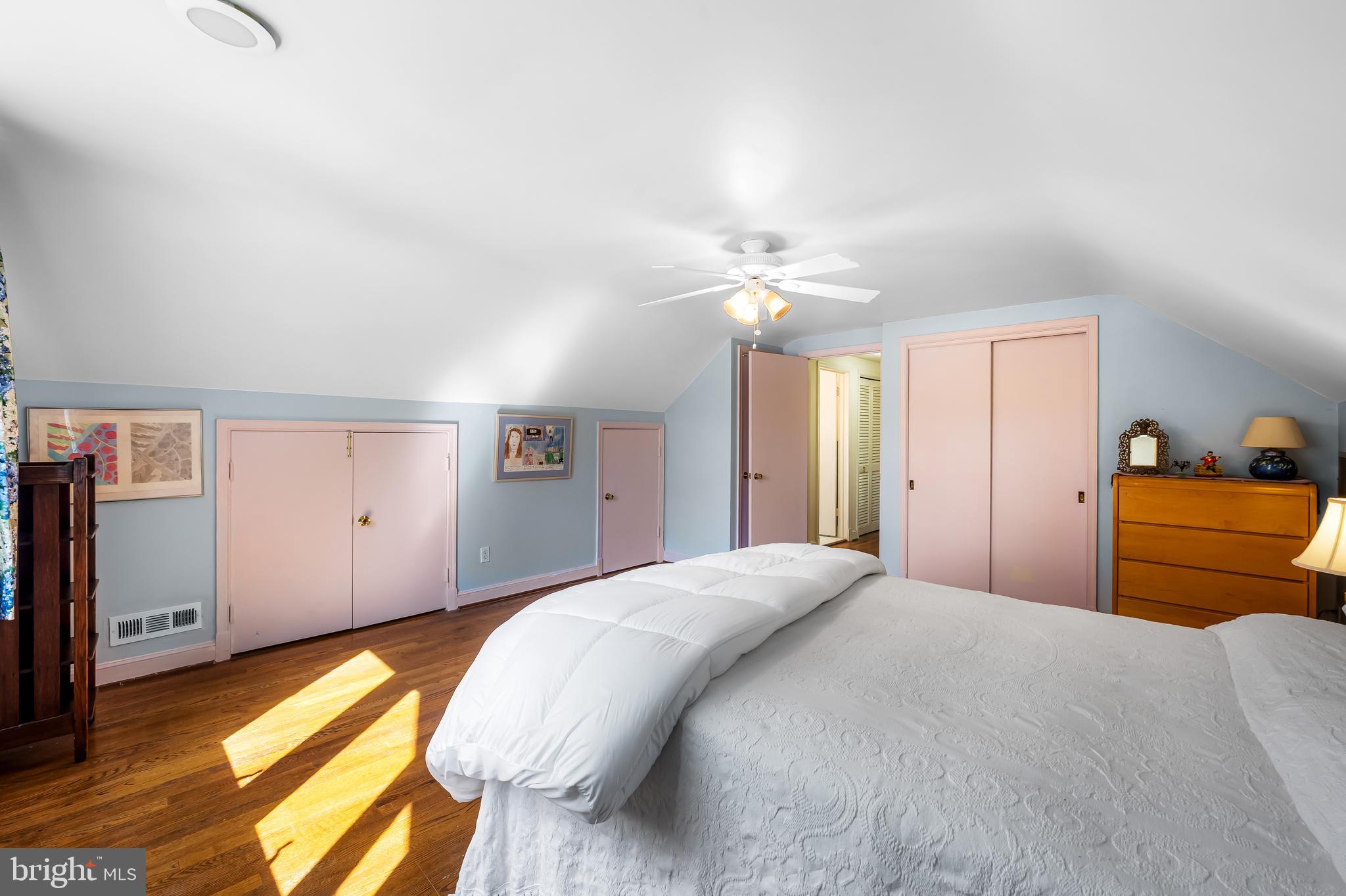 DUMBARTON HEIGHTS - Residential