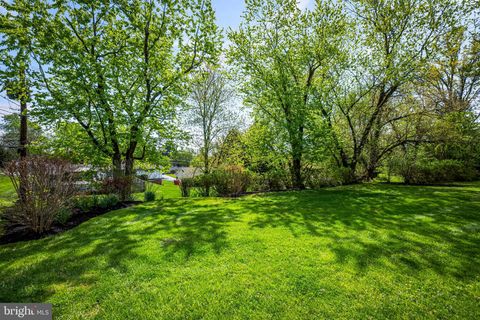 Tiny photo for 7917 Stevenson Road, PIKESVILLE, MD 21208 (MLS # MDBC2159606)