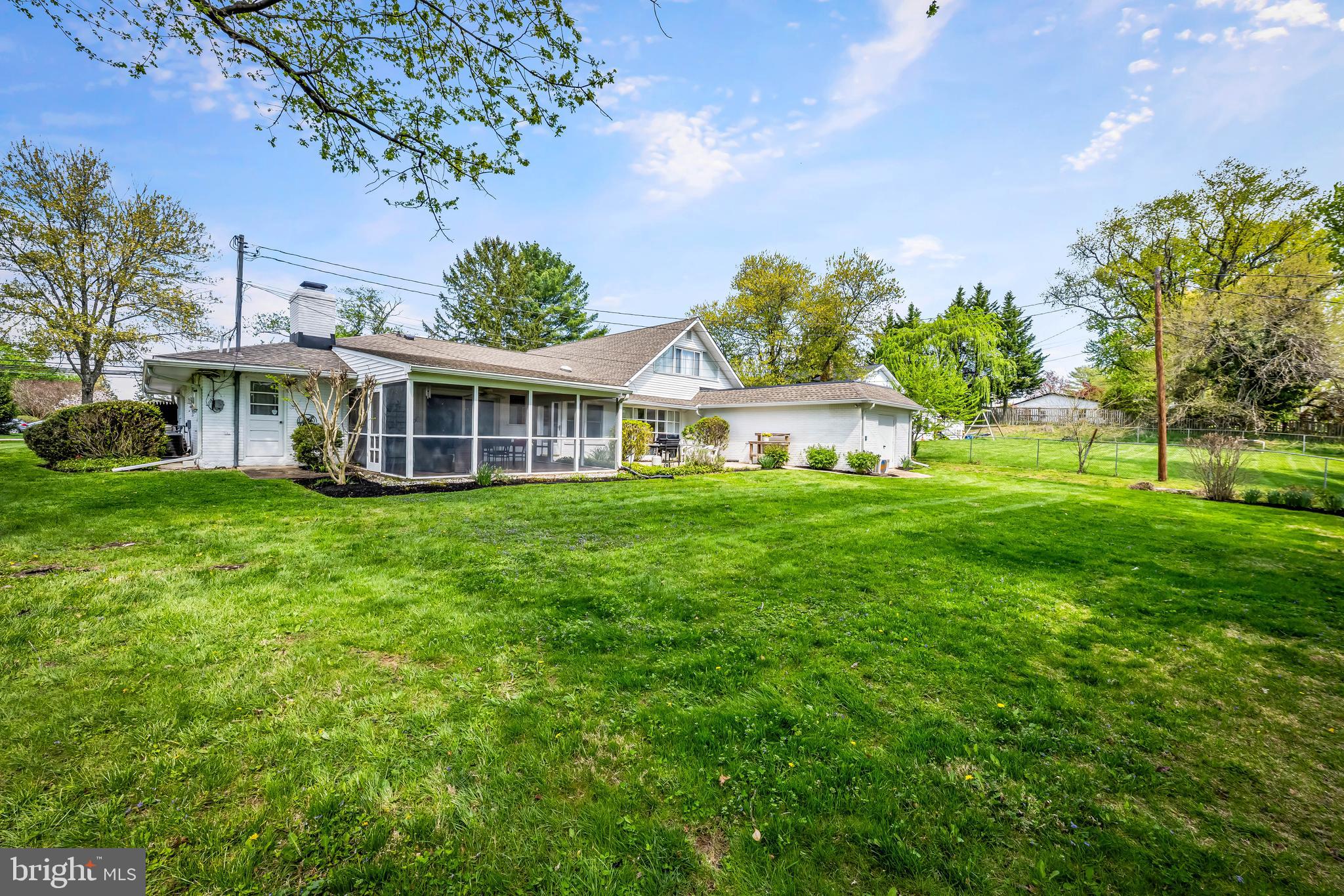 DUMBARTON HEIGHTS - Residential