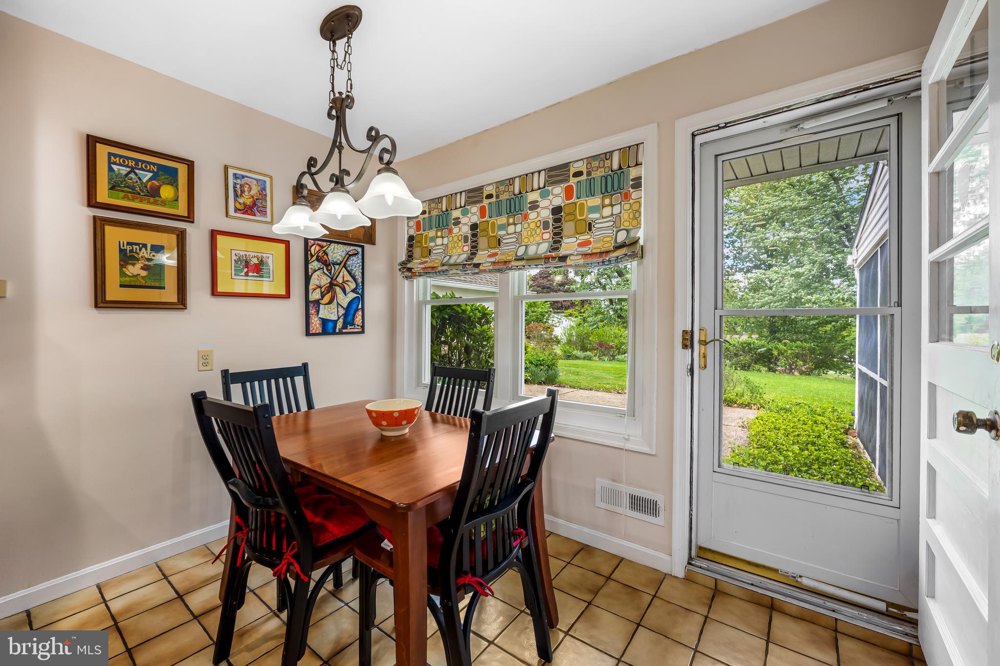 DUMBARTON HEIGHTS - Residential