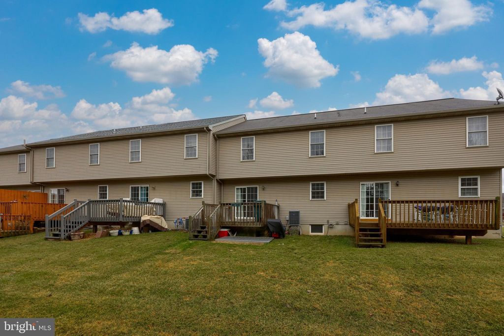 Photo of 598 WOOD DUCK DR, MANHEIM, PA 17545 (MLS # PALA2029996)