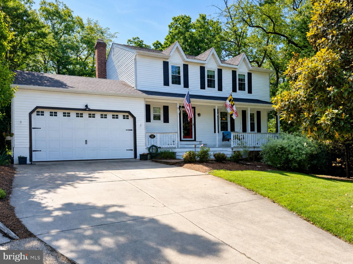 1307 BLACKWALNUT COURT