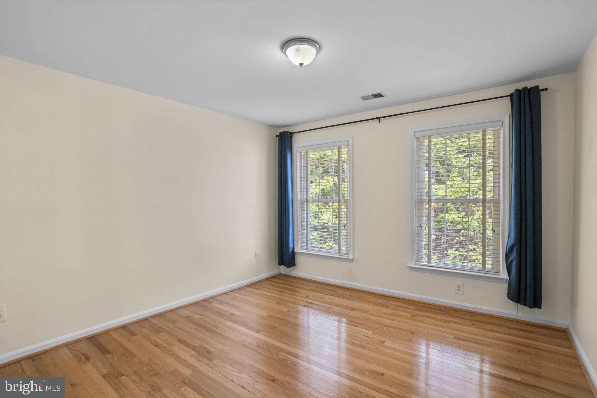 WORTHINGTON RESERVES - Residential