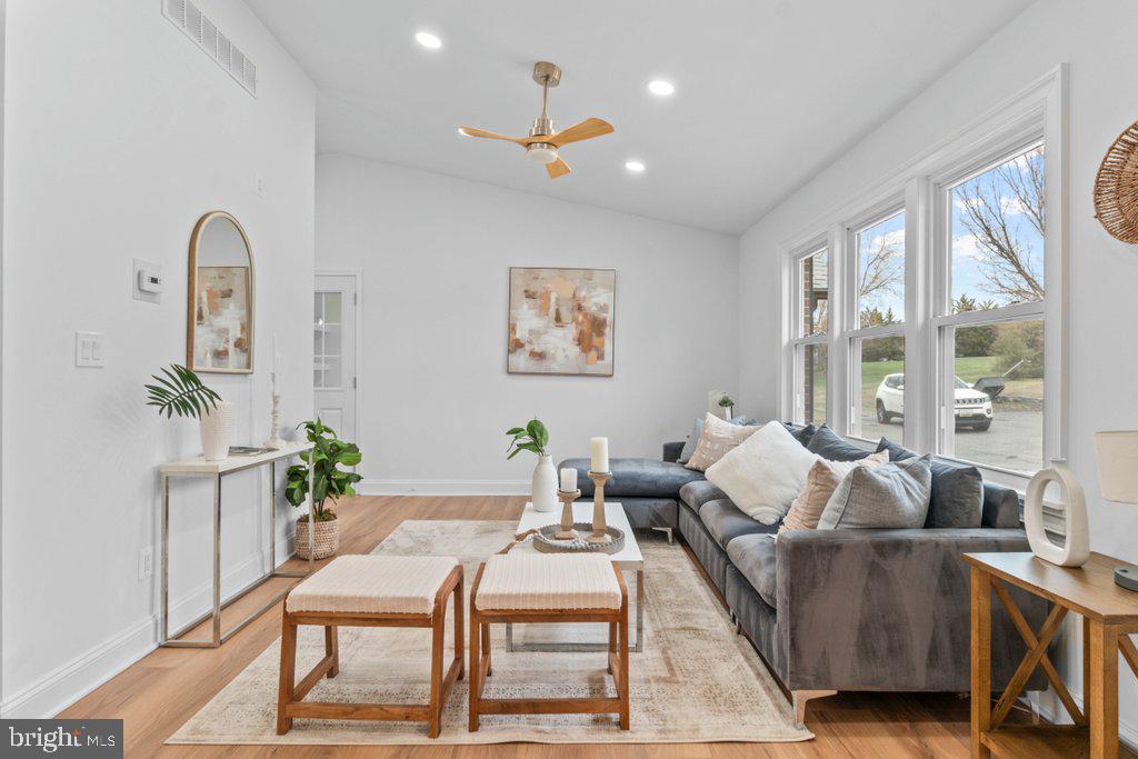 GLENVUE - Residential