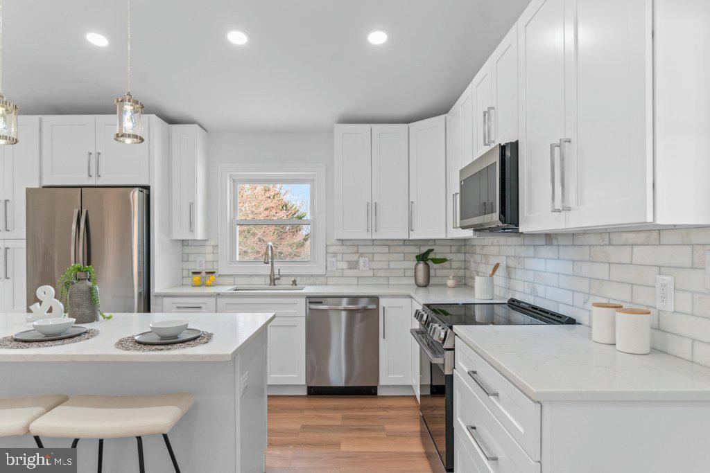 GLENVUE - Residential