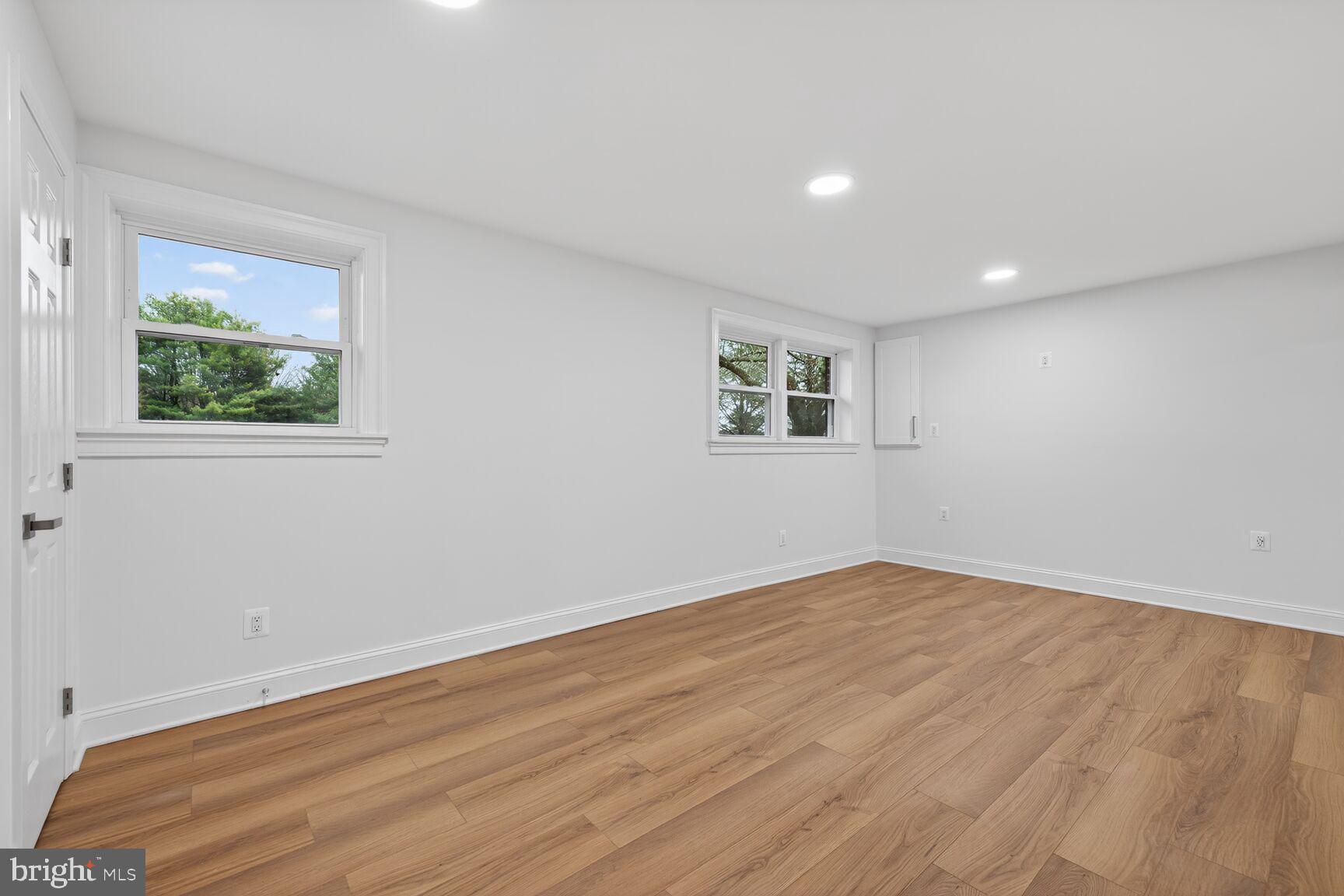 GLENVUE - Residential