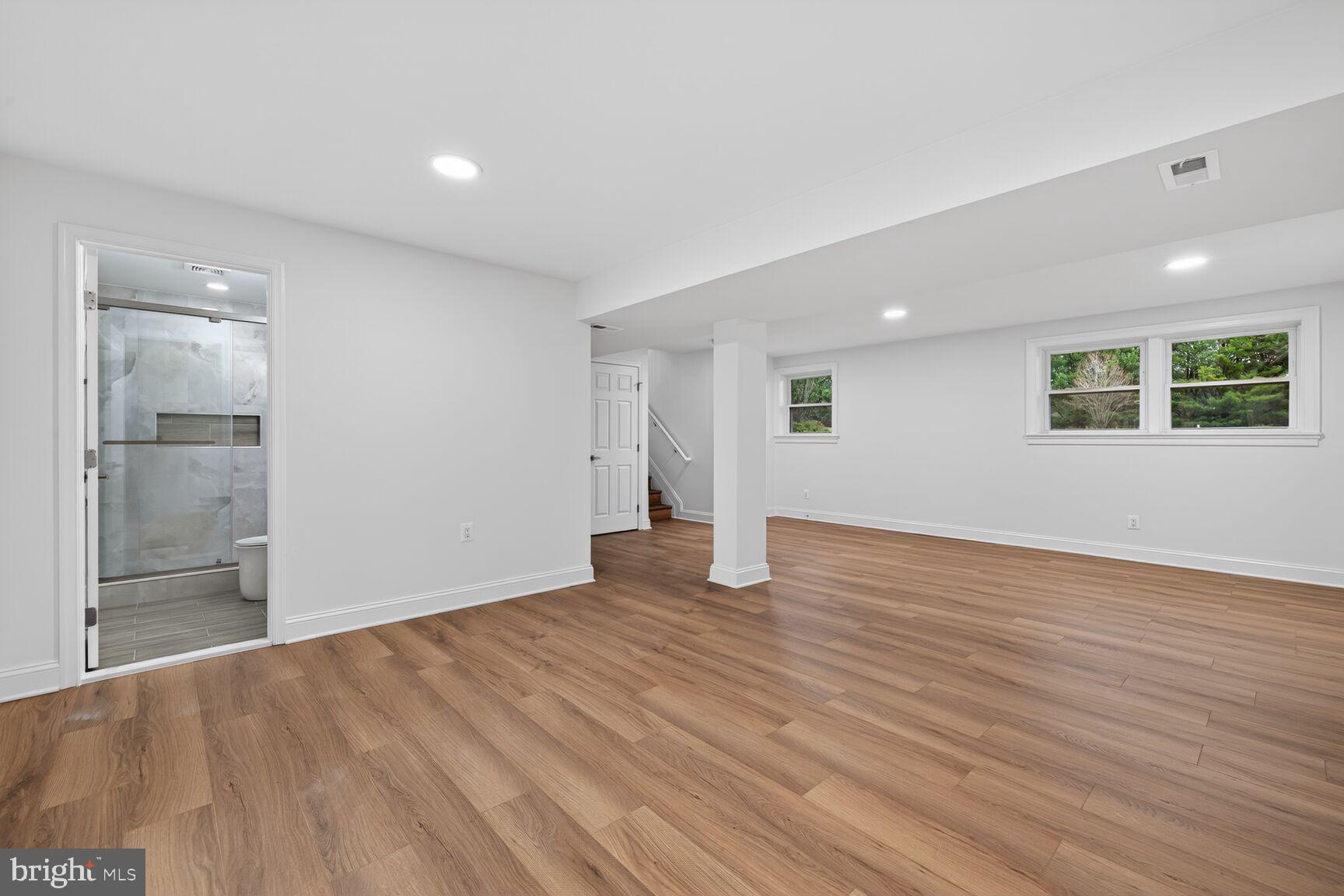 GLENVUE - Residential