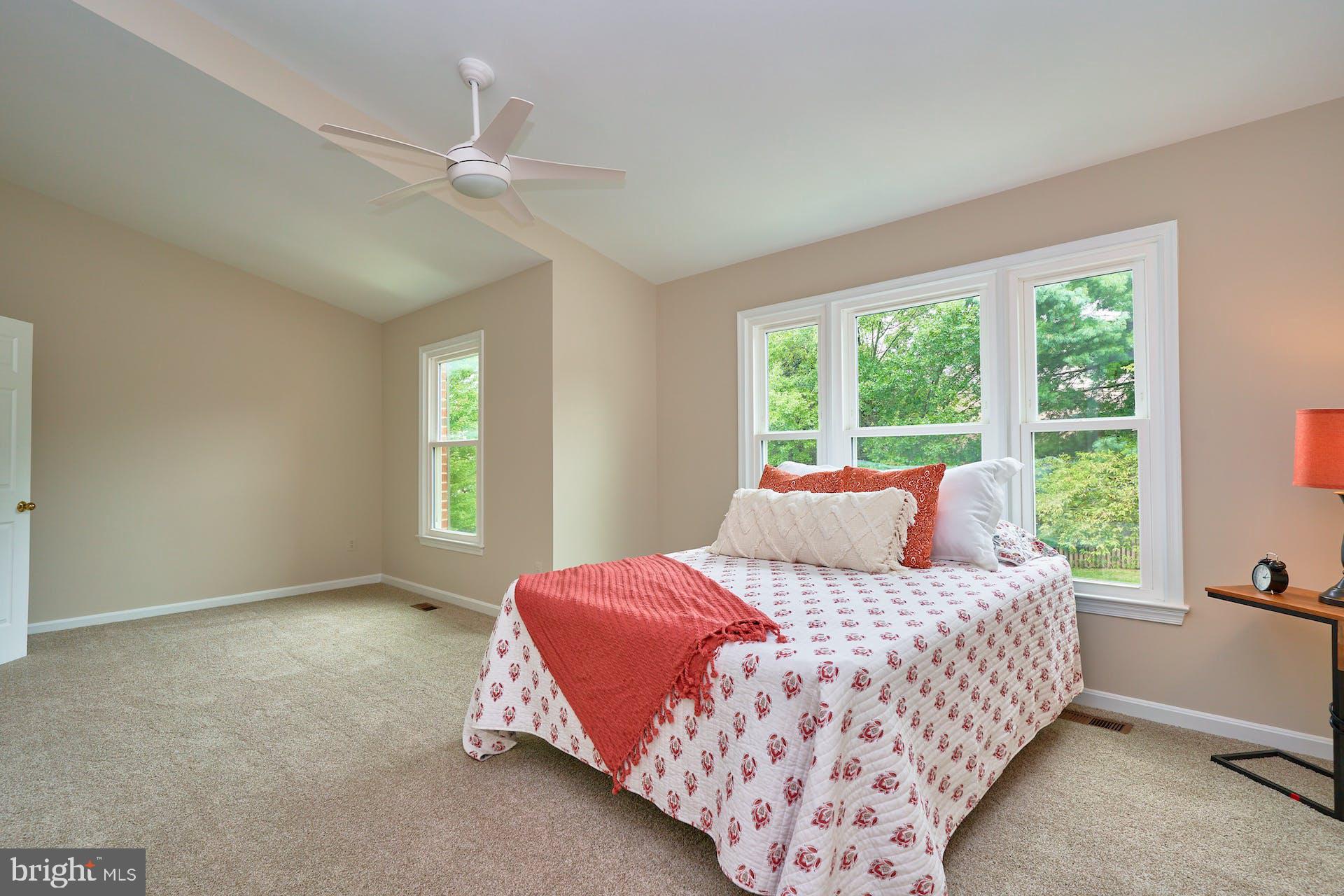 SULLY STATION - Residential