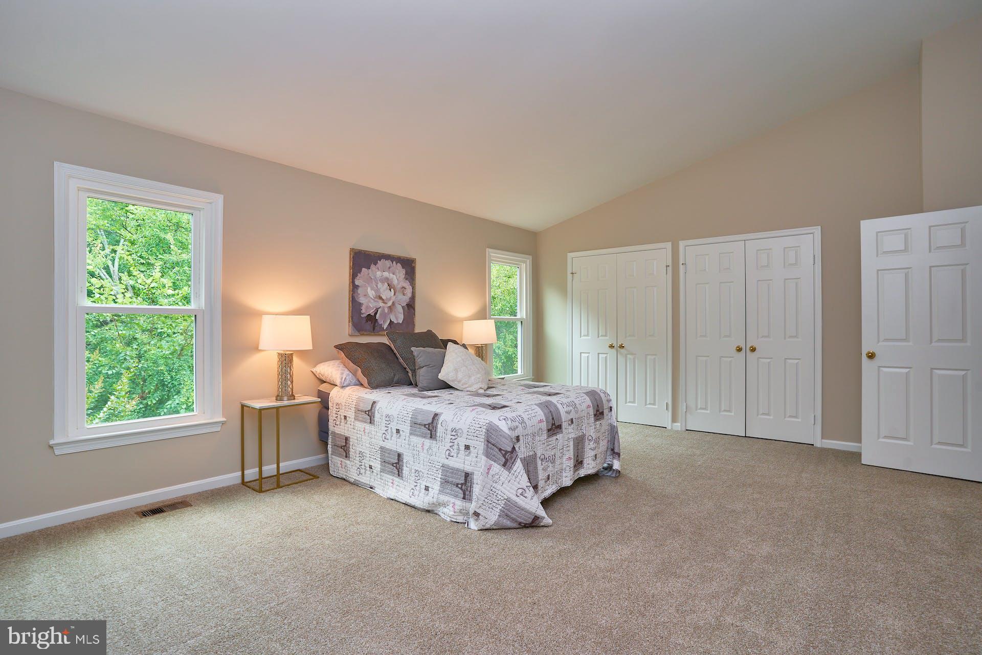 SULLY STATION - Residential