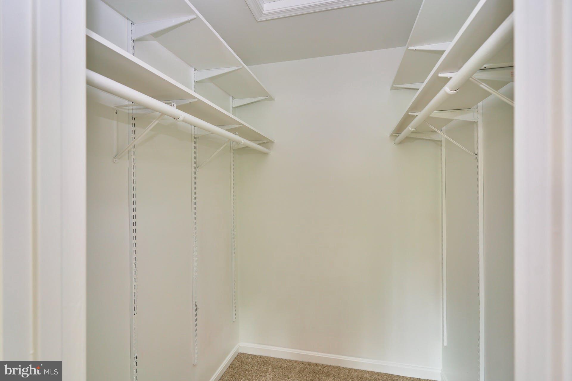 SULLY STATION - Residential