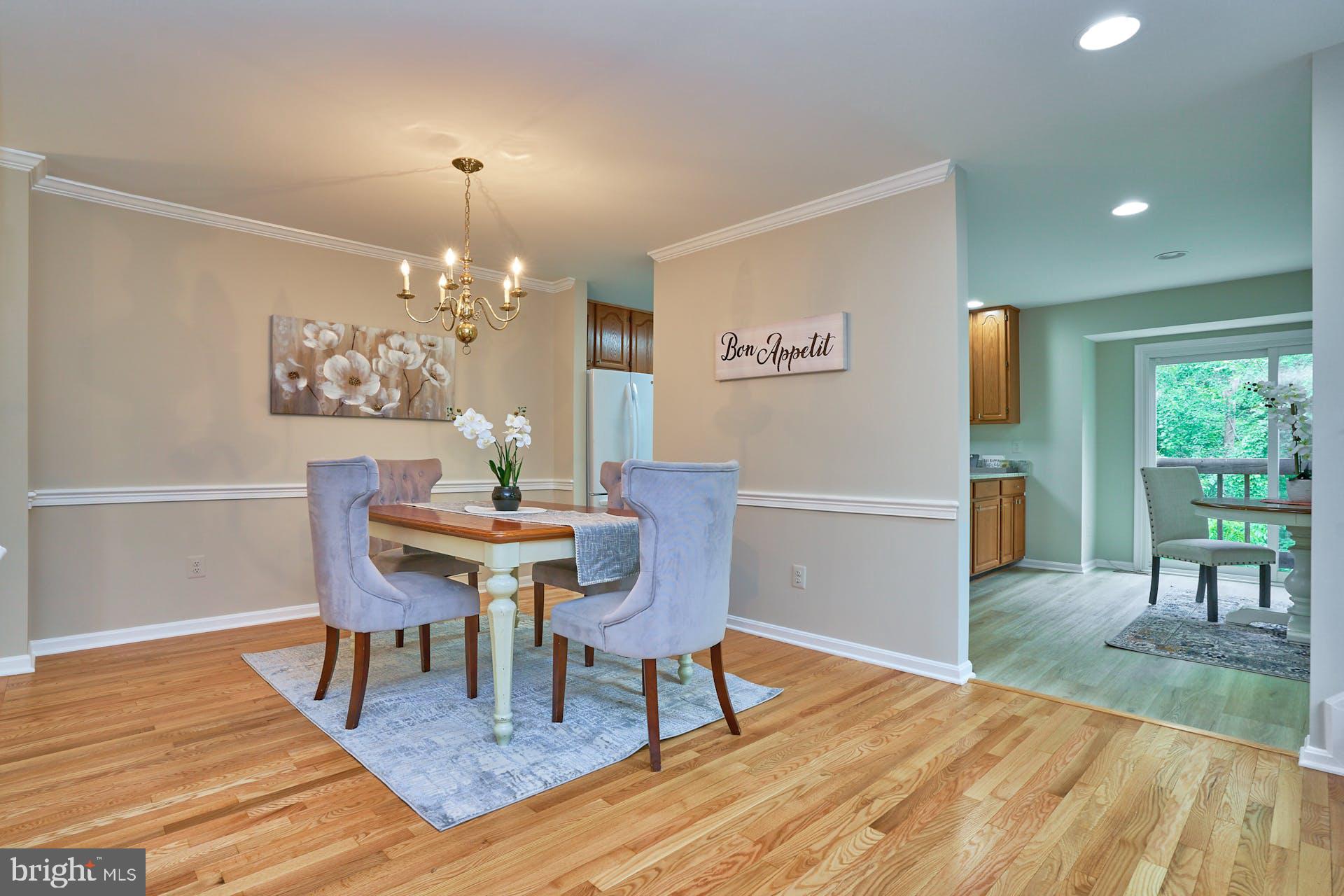 SULLY STATION - Residential