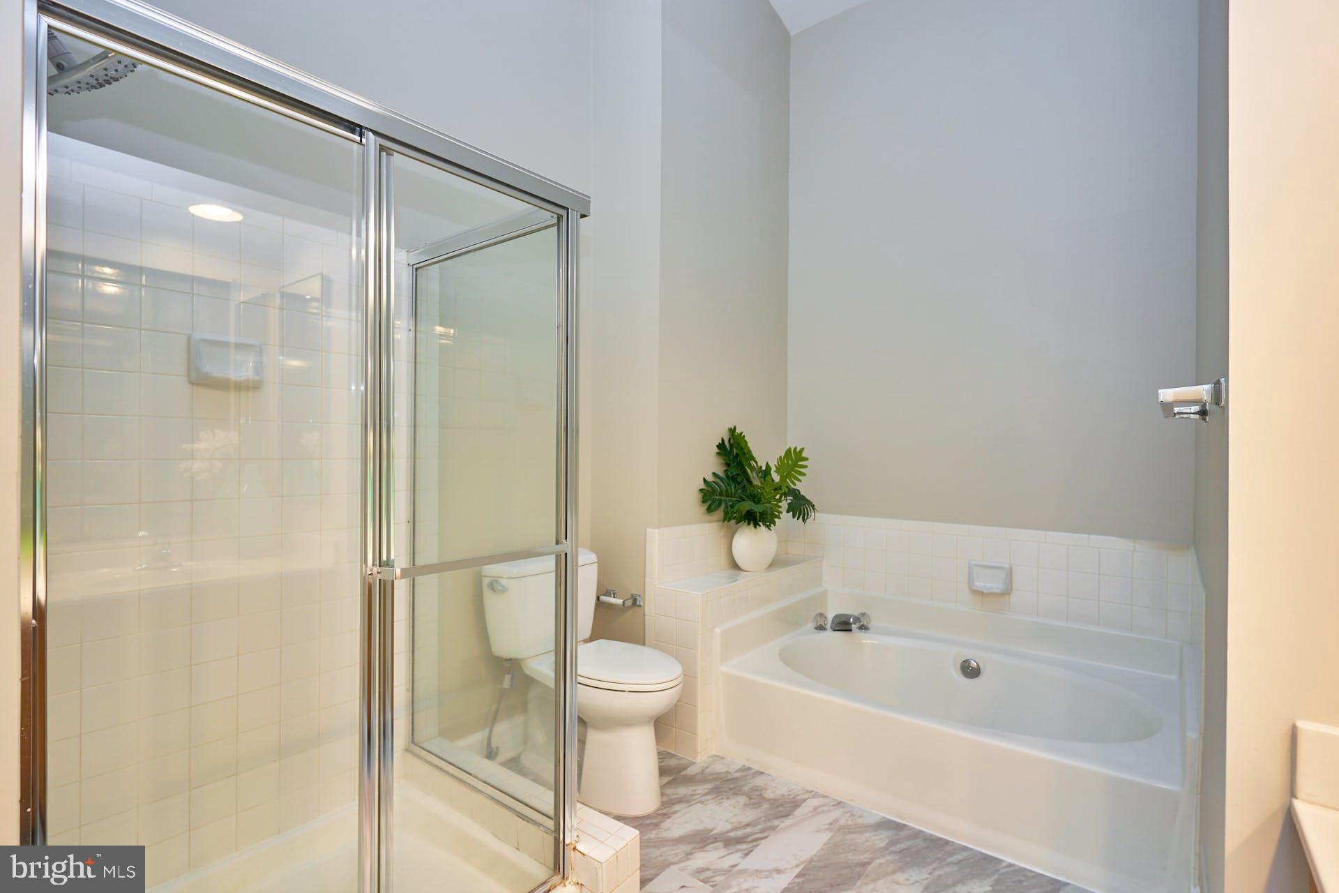 SULLY STATION - Residential