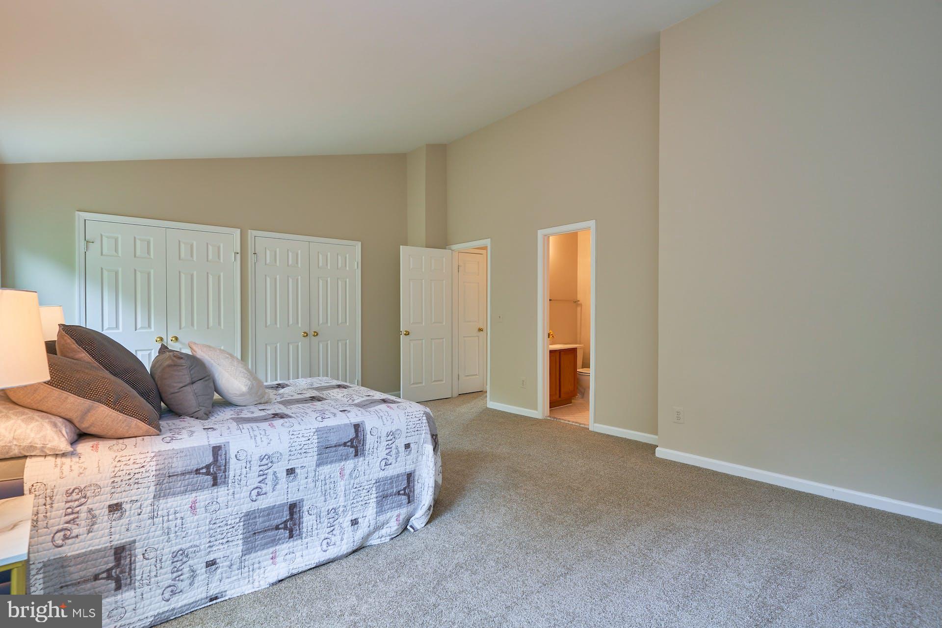 SULLY STATION - Residential