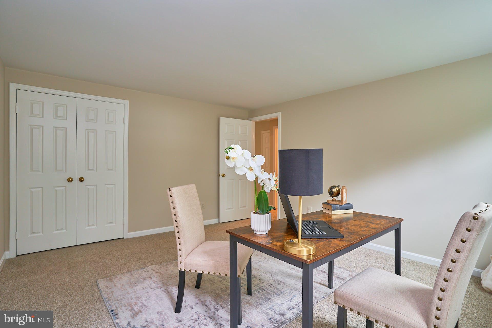 SULLY STATION - Residential