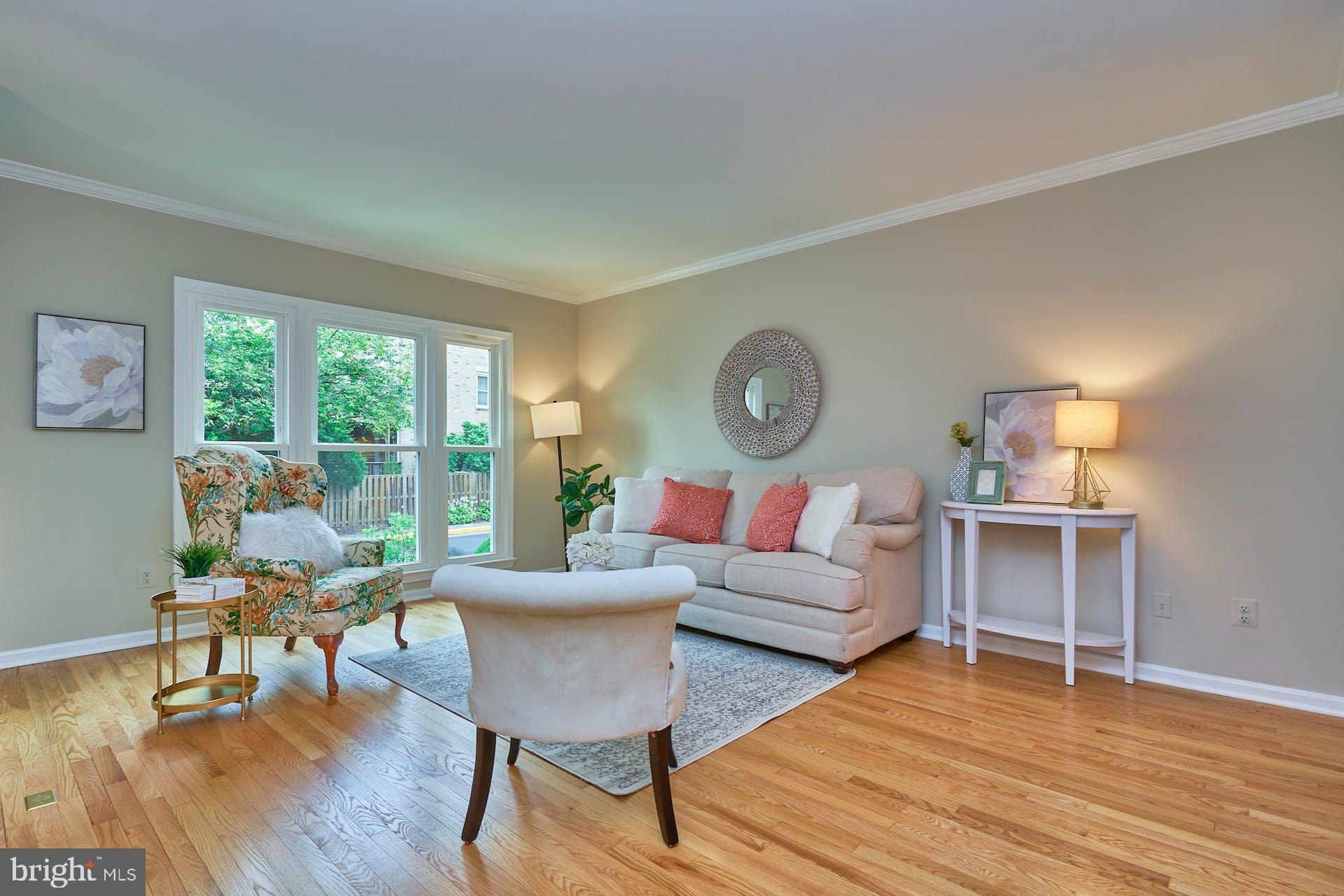 SULLY STATION - Residential